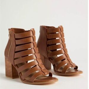 Brand New Torrid Cognac Brown Gladiator Block Heel Sandals Size 6WW